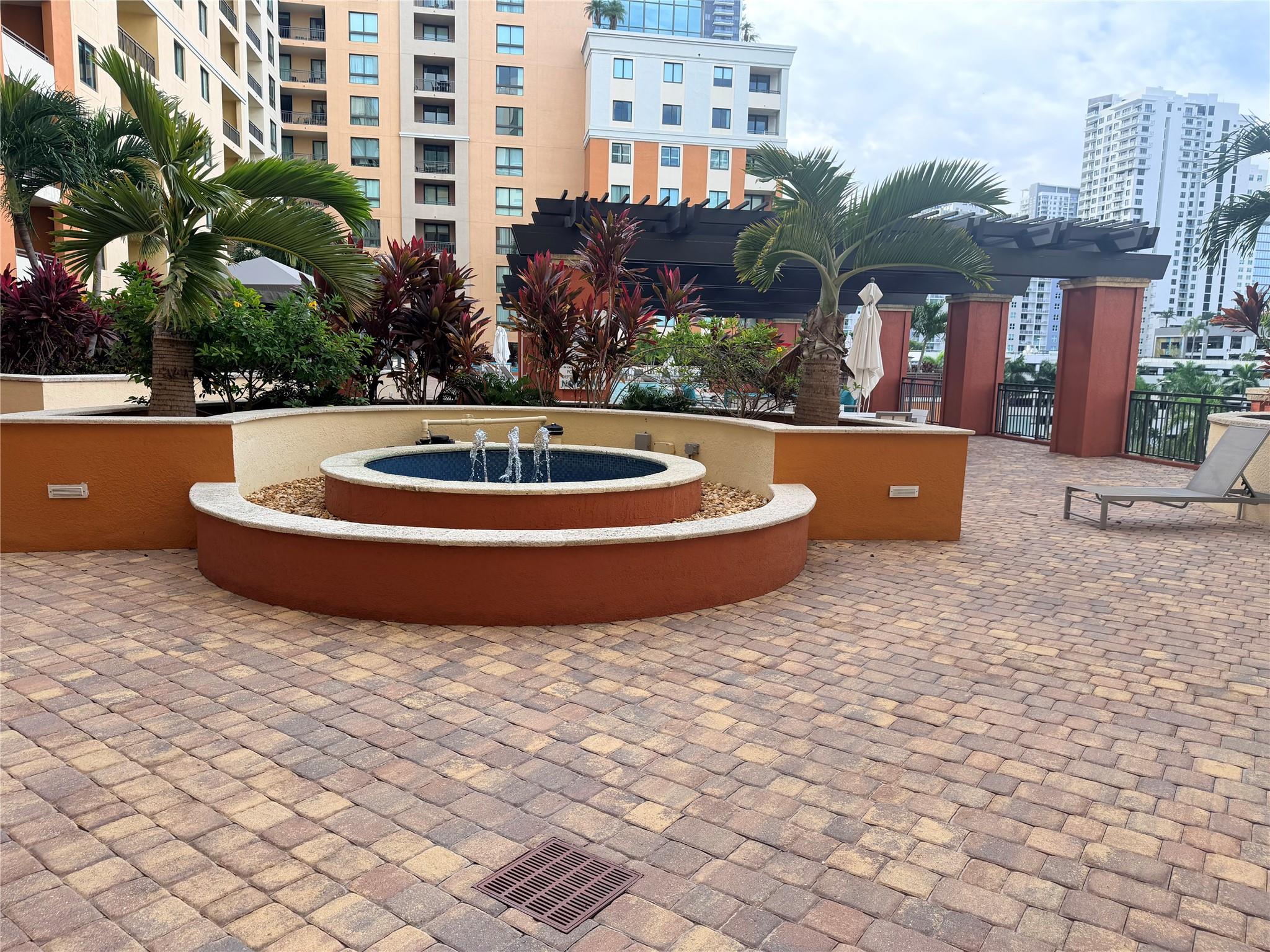 The Waverly at Las Olas - Residential