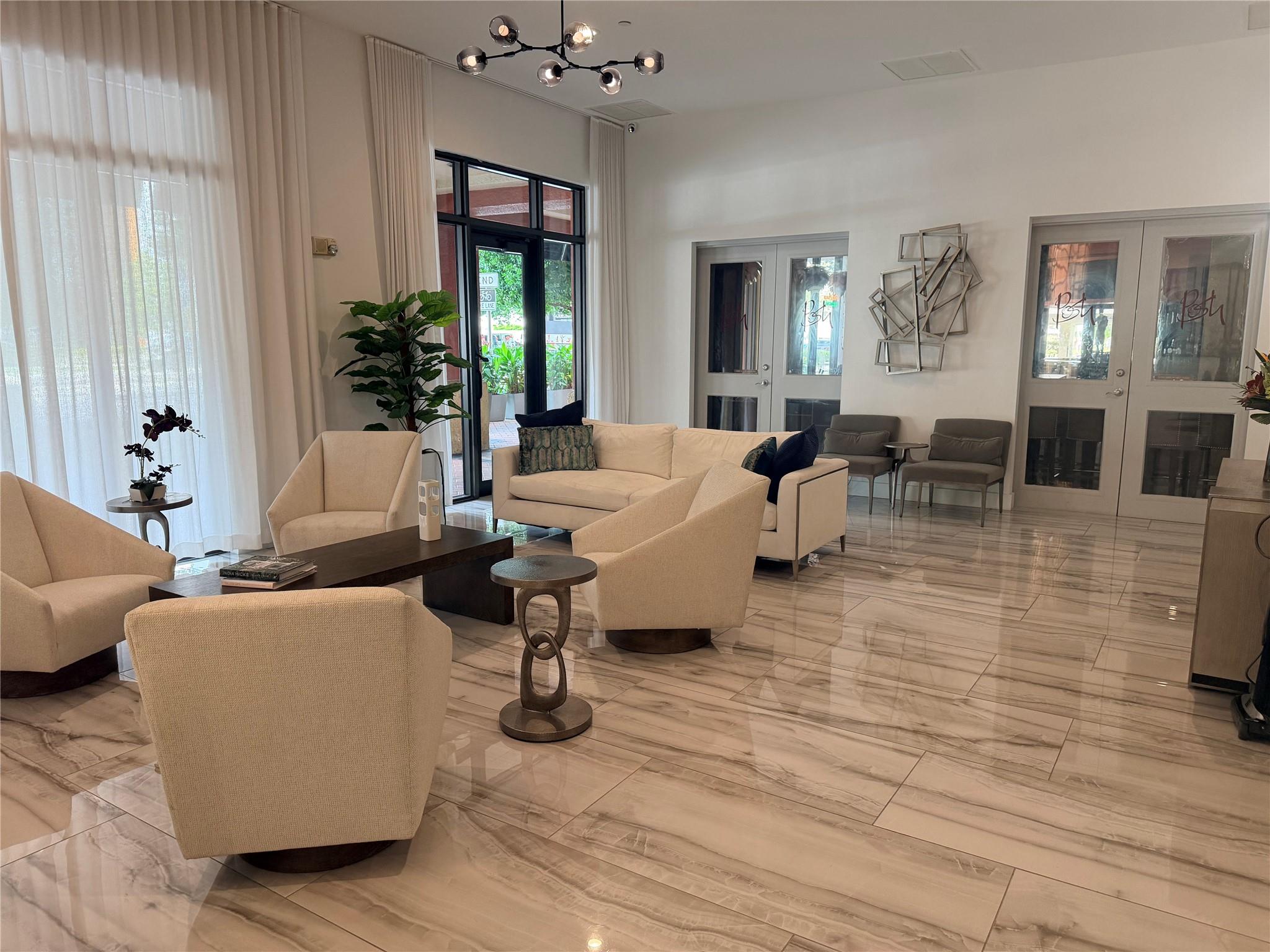 The Waverly at Las Olas - Residential