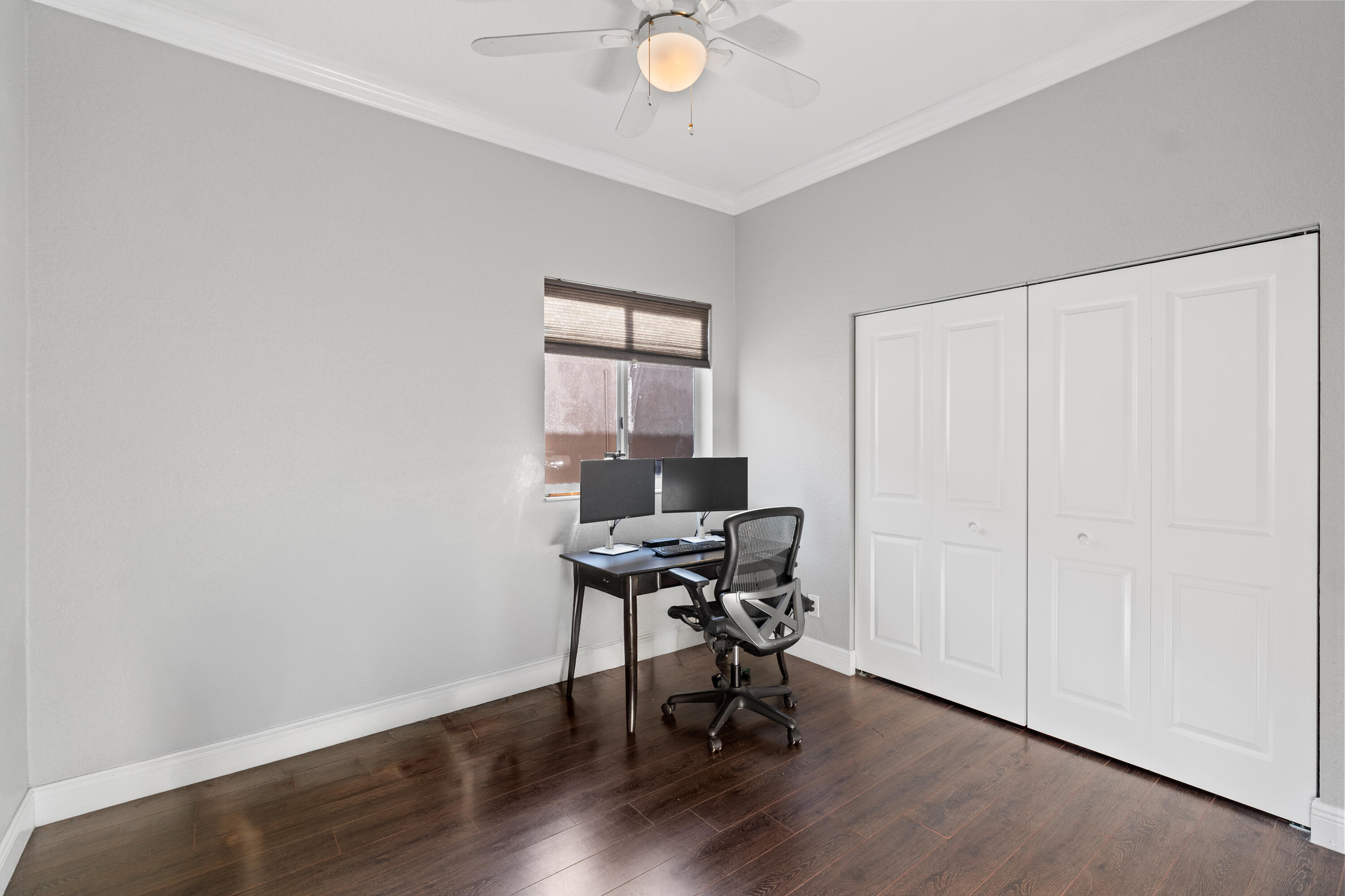 POD 10 AT MONARCH LAKES - Residential