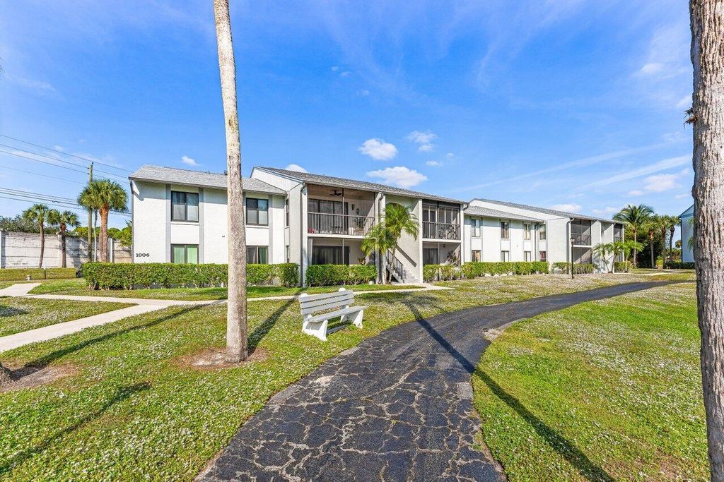 Photo of 1006 Green Pine Boulevard #F1, West Palm Beach, FL 33409 (MLS # R11146196)