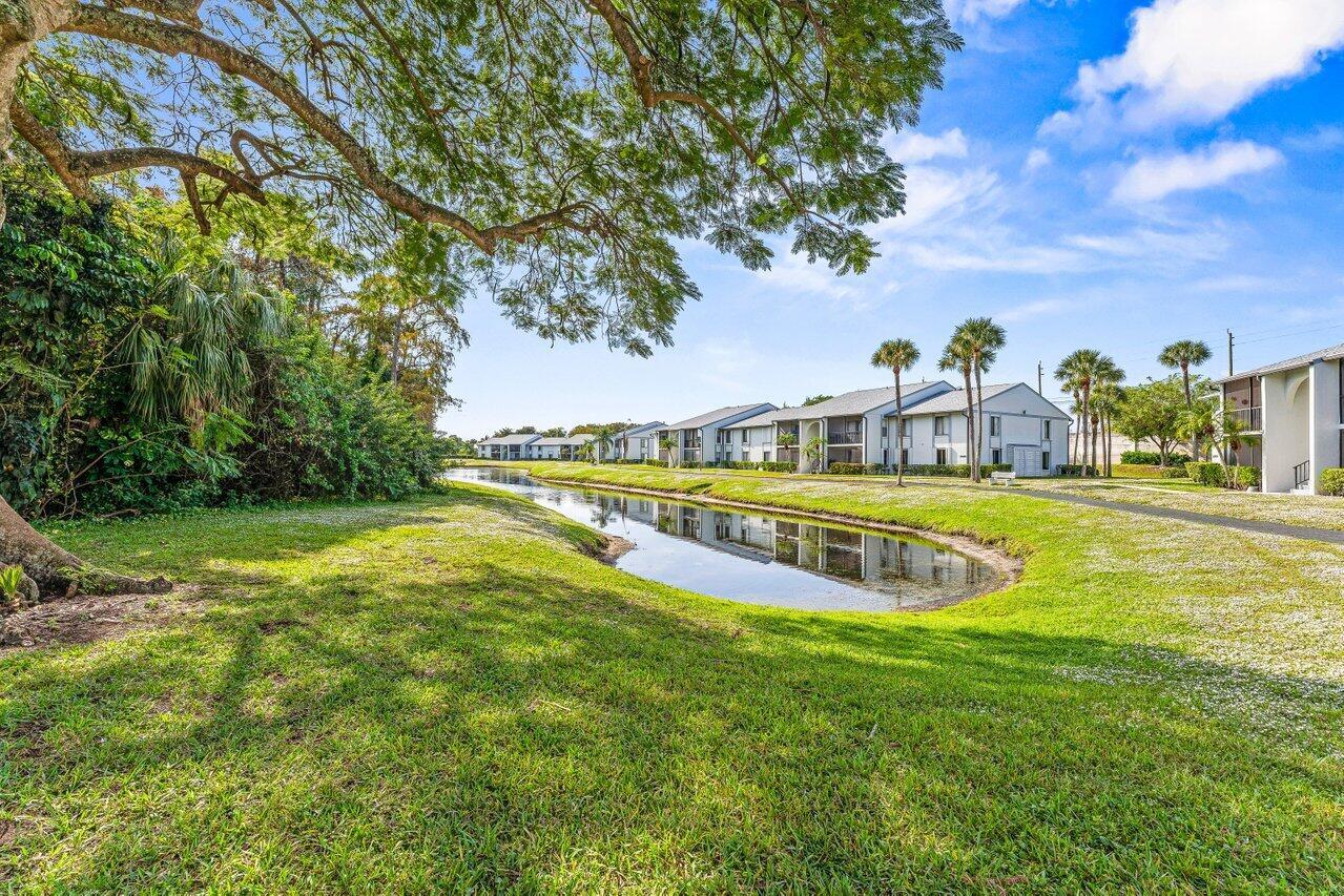 PALM CLUB VILLAGE I CONDO - Residential