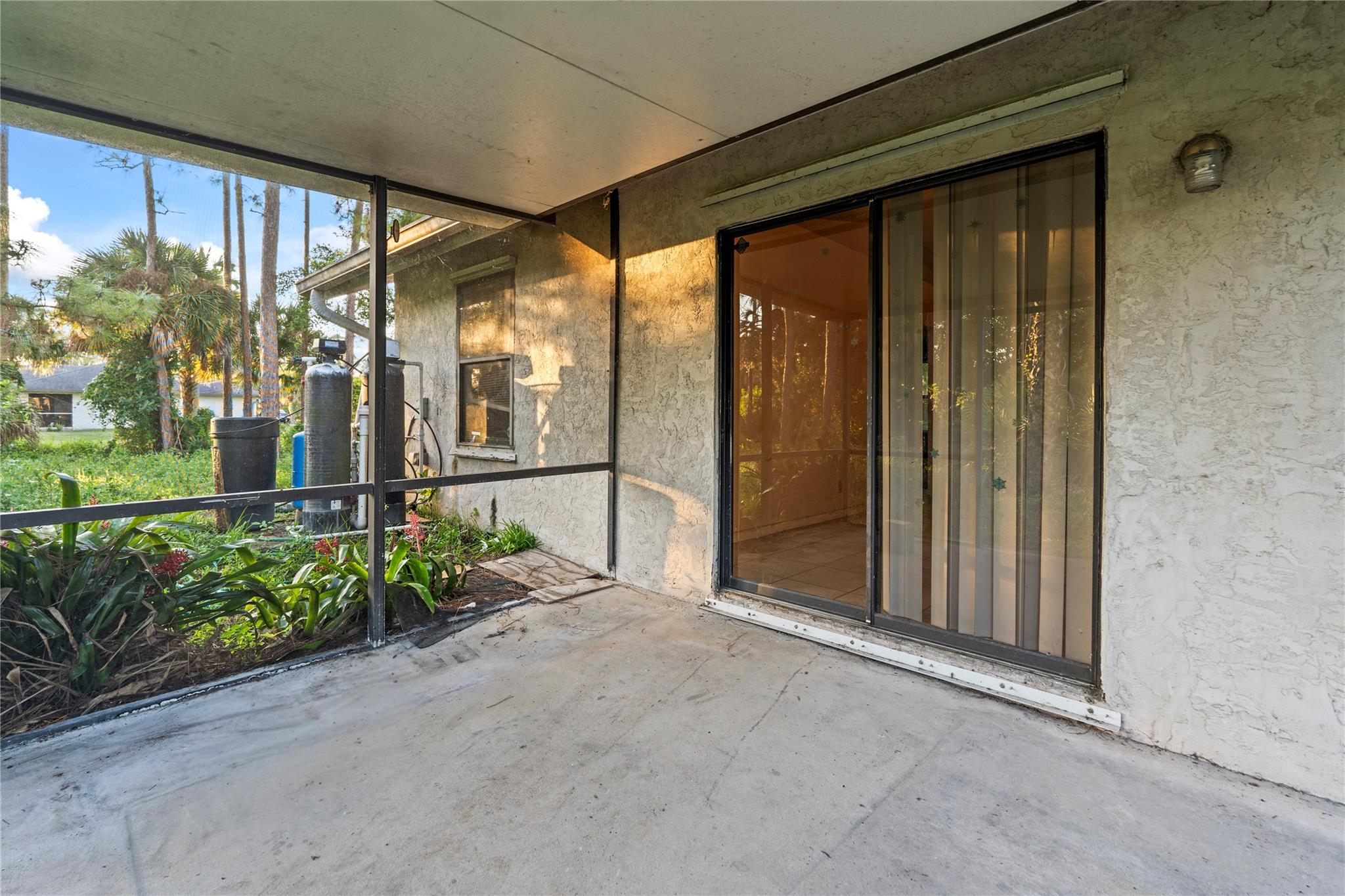 Acreage & Unrec - Residential