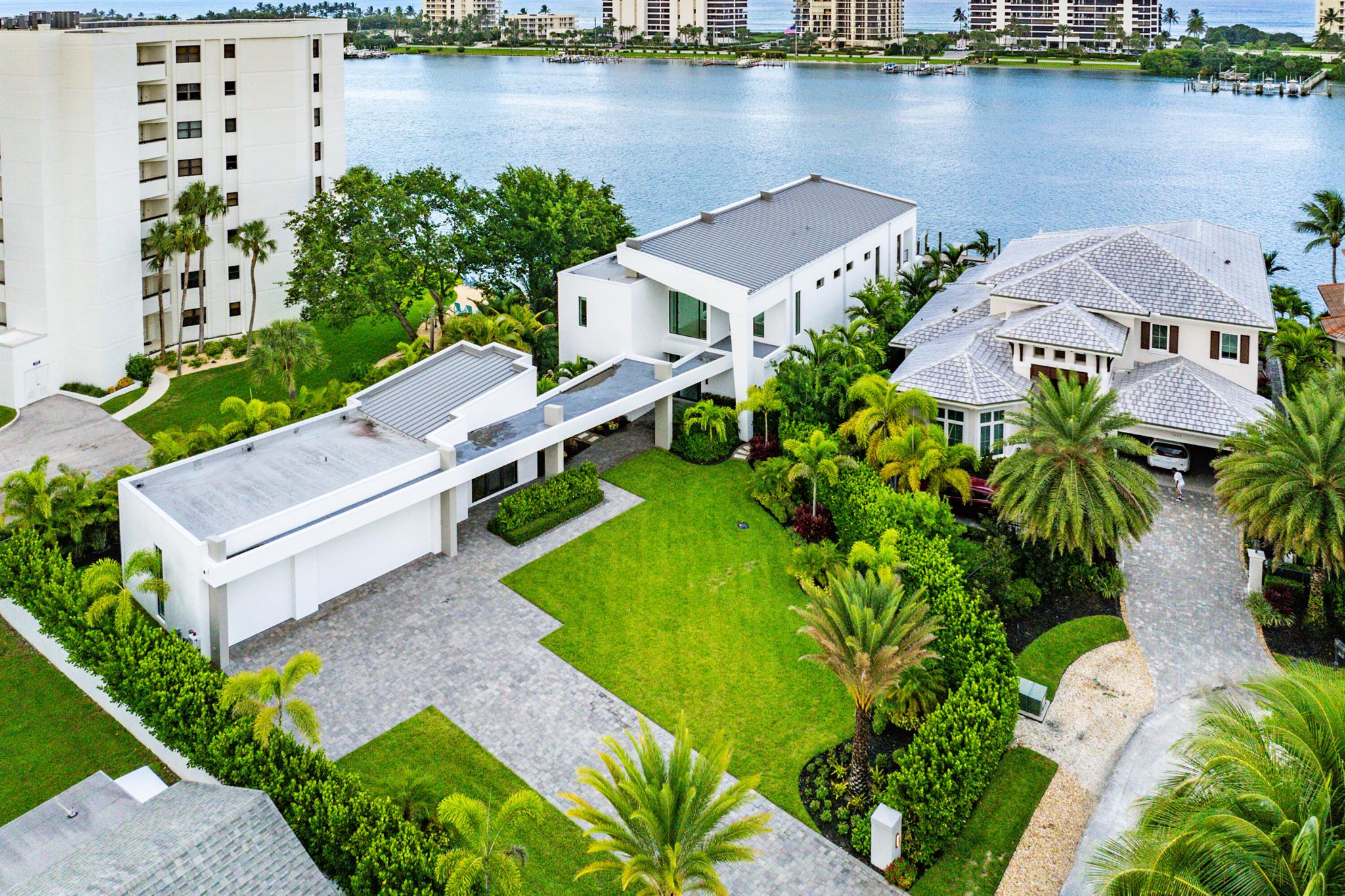 JUPITER HEIGHTS - Residential