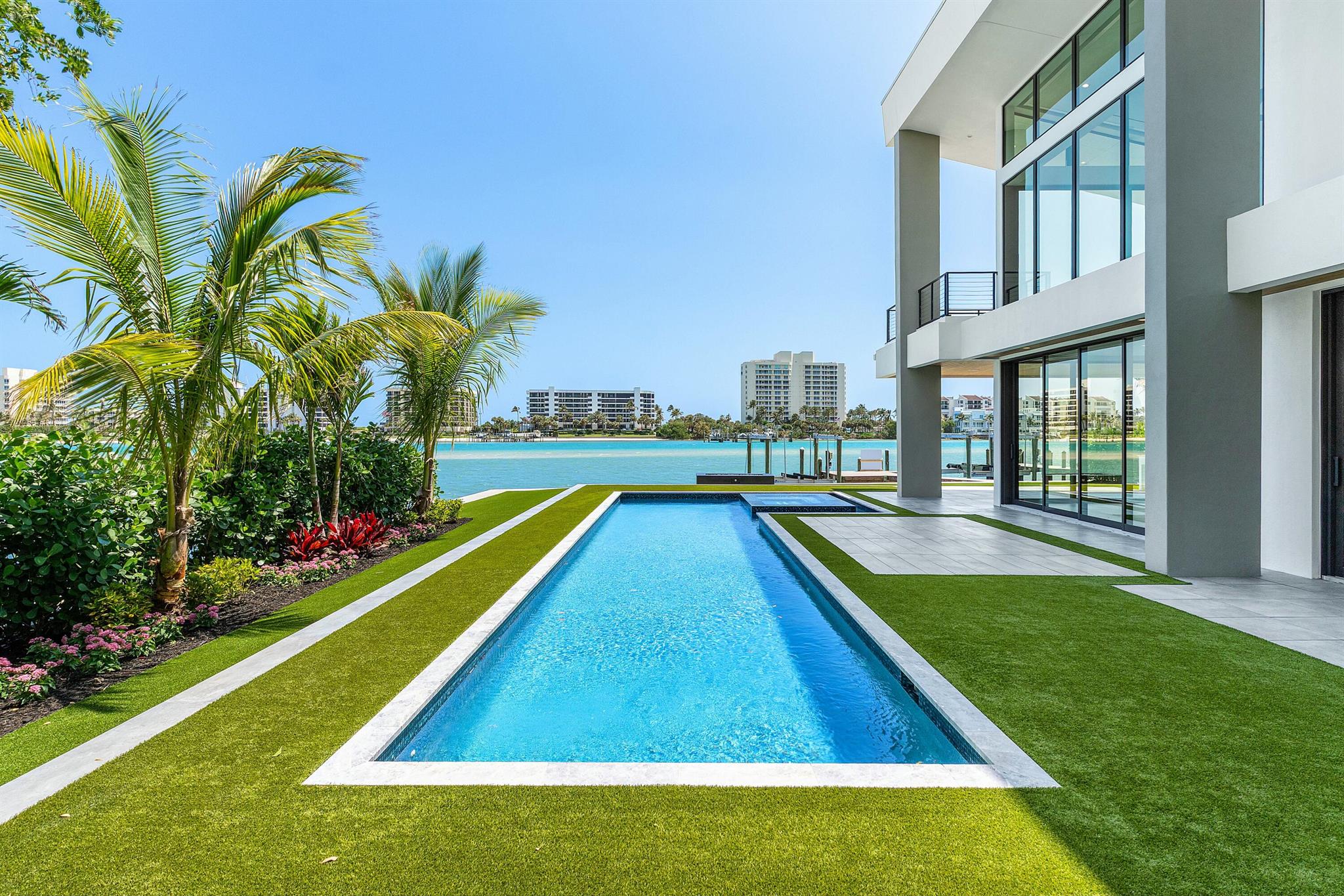 JUPITER HEIGHTS - Residential