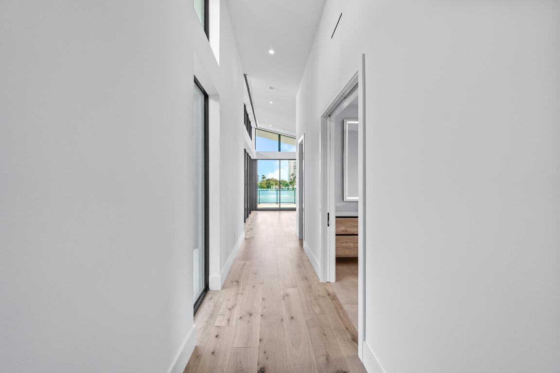 JUPITER HEIGHTS - Residential