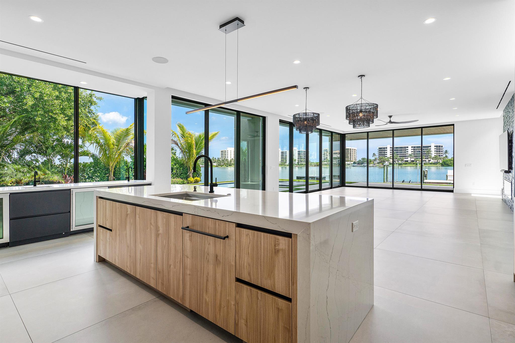 JUPITER HEIGHTS - Residential