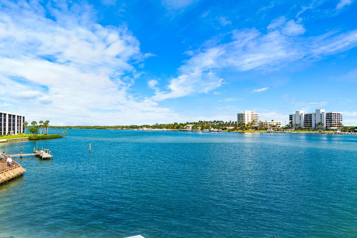 JUPITER HEIGHTS - Residential