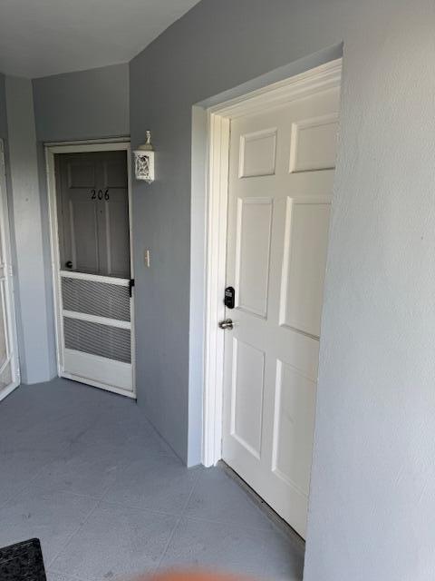 ATLANTIS REGENCY CONDOMINIUM TR B (LESS E 27 FT) P - Residential