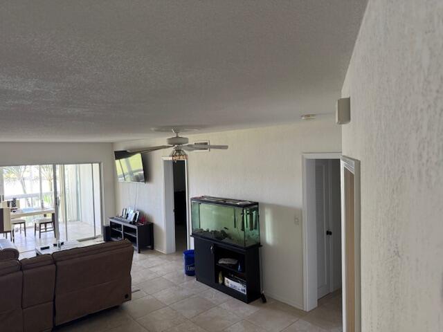 ATLANTIS REGENCY CONDOMINIUM TR B (LESS E 27 FT) P - Residential