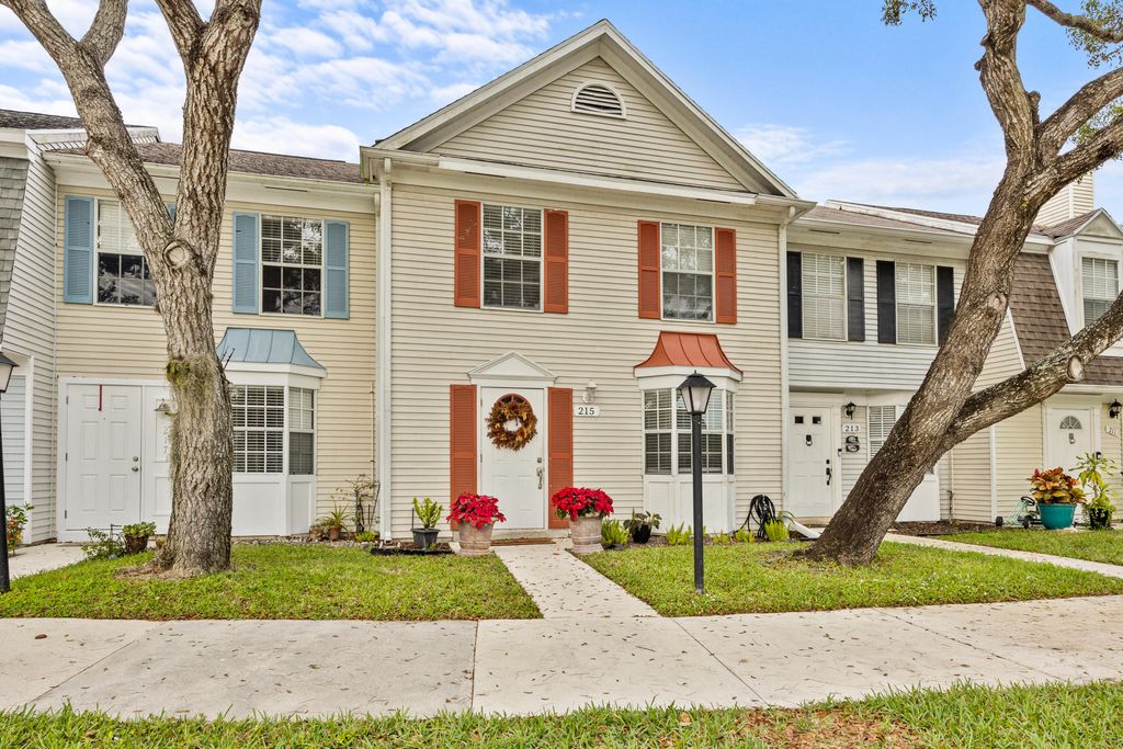 Photo of 215 Georgian Park Drive, Jupiter, FL 33458 (MLS # R10856472)