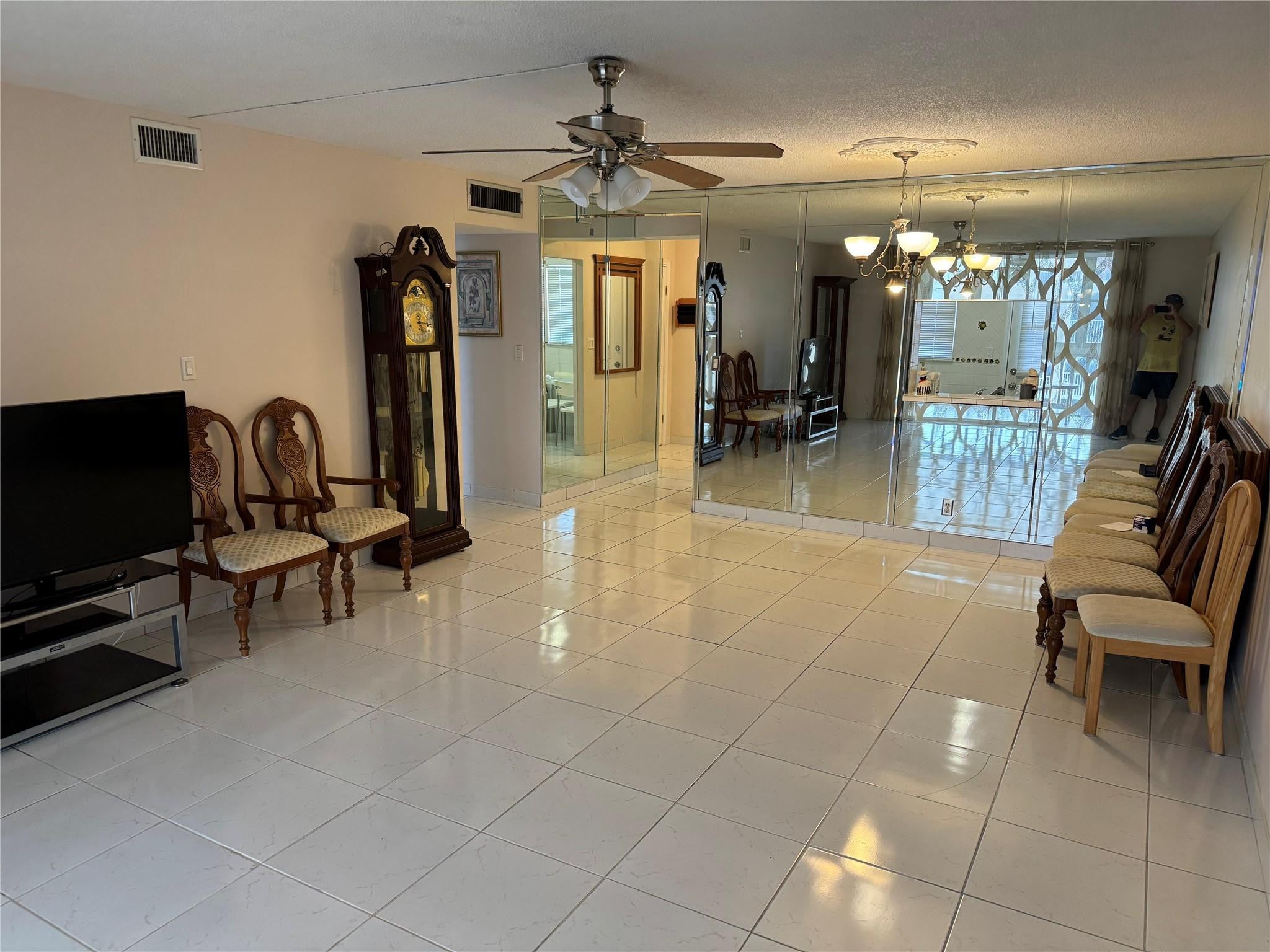 301 NE 14TH Avenue 708