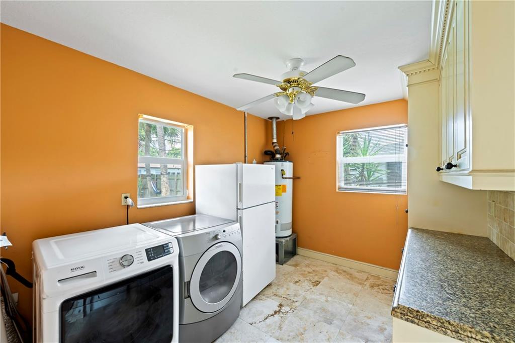 PLANTATION PARK - Residential