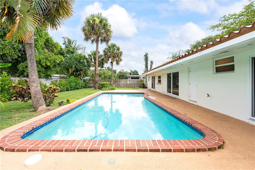PLANTATION PARK - Residential