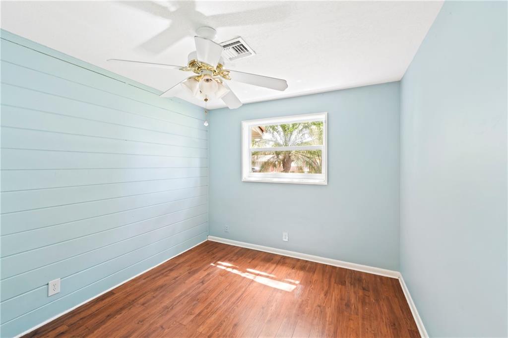 PLANTATION PARK - Residential