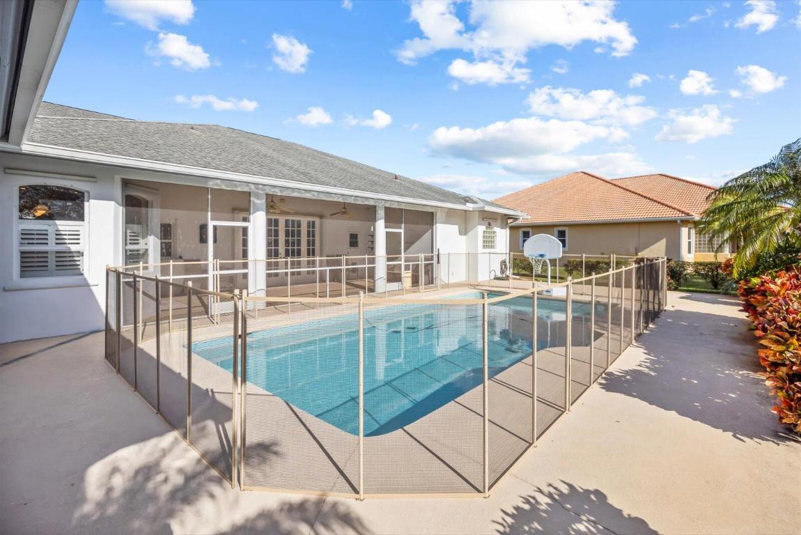 PORT ST LUCIE SECTION 37 - Residential