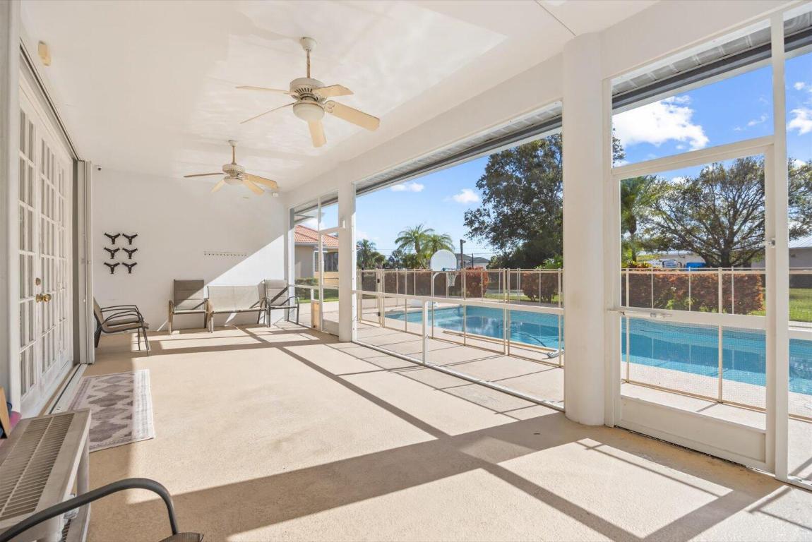 PORT ST LUCIE SECTION 37 - Residential