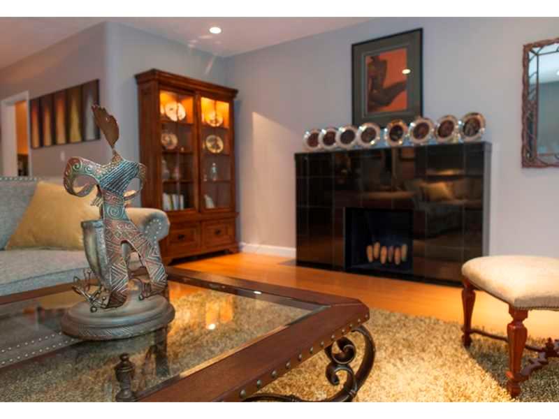 LAKE RIDGE - Residential