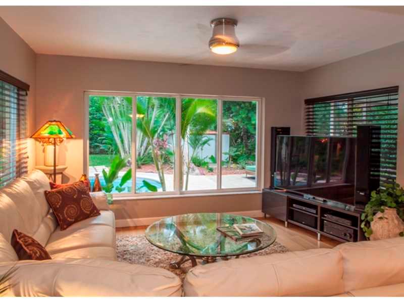 LAKE RIDGE - Residential