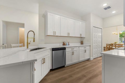 Tiny photo for 8186 104th Court, Vero Beach, FL 32967 (MLS # B26036318)