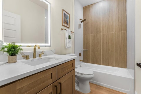 Tiny photo for 8186 104th Court, Vero Beach, FL 32967 (MLS # B26036318)