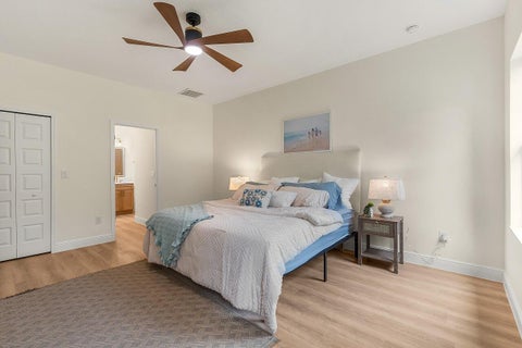 Tiny photo for 8186 104th Court, Vero Beach, FL 32967 (MLS # B26036318)
