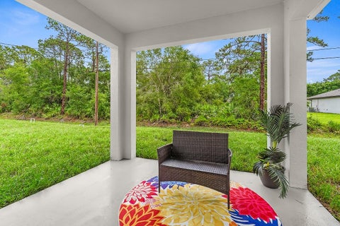 Tiny photo for 8186 104th Court, Vero Beach, FL 32967 (MLS # B26036318)