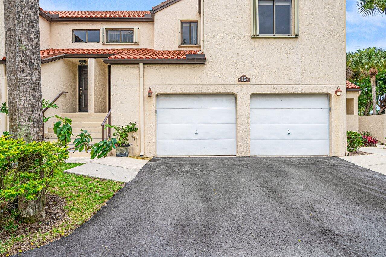 SOUTH LAKE CONDO - Residential