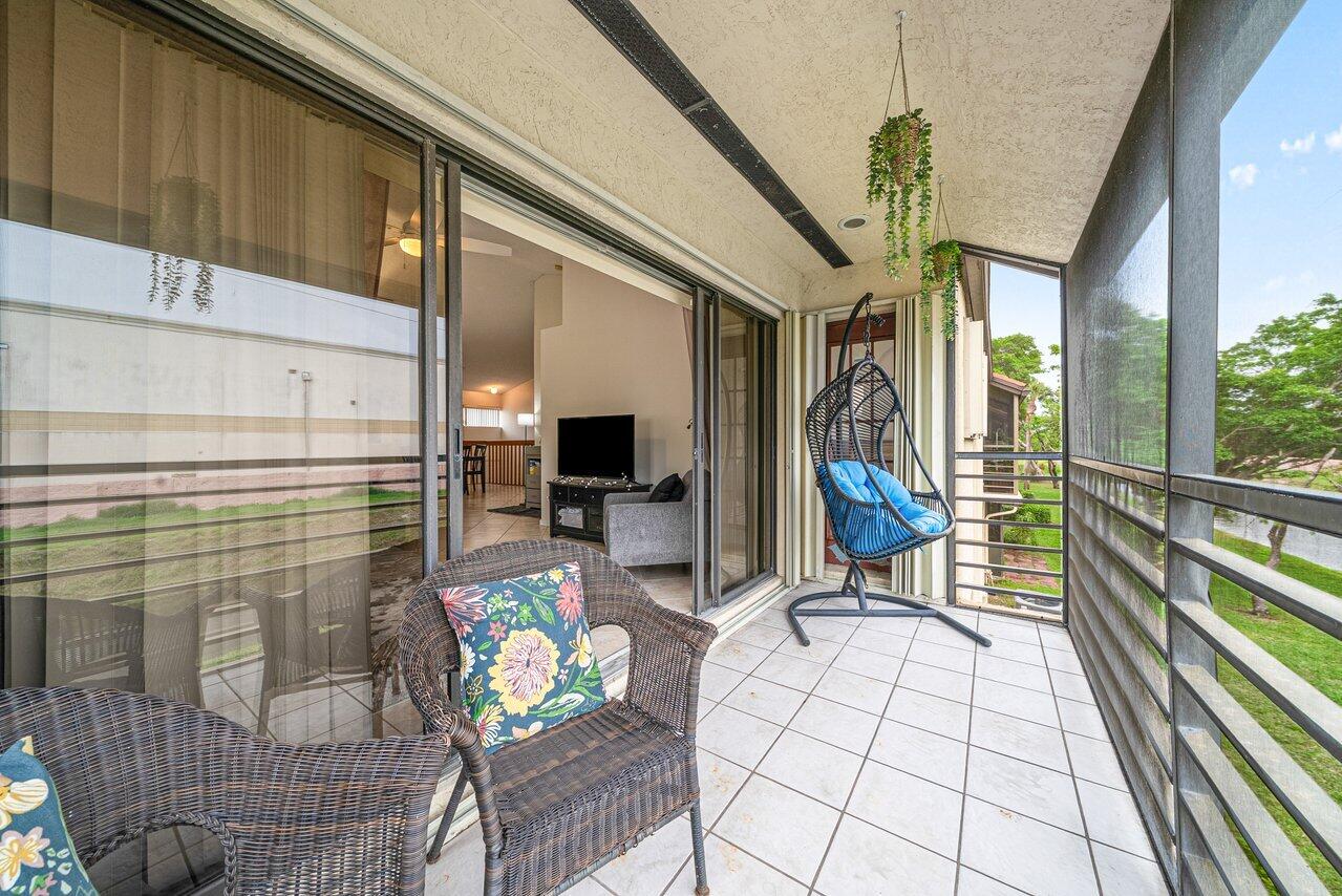 SOUTH LAKE CONDO - Residential