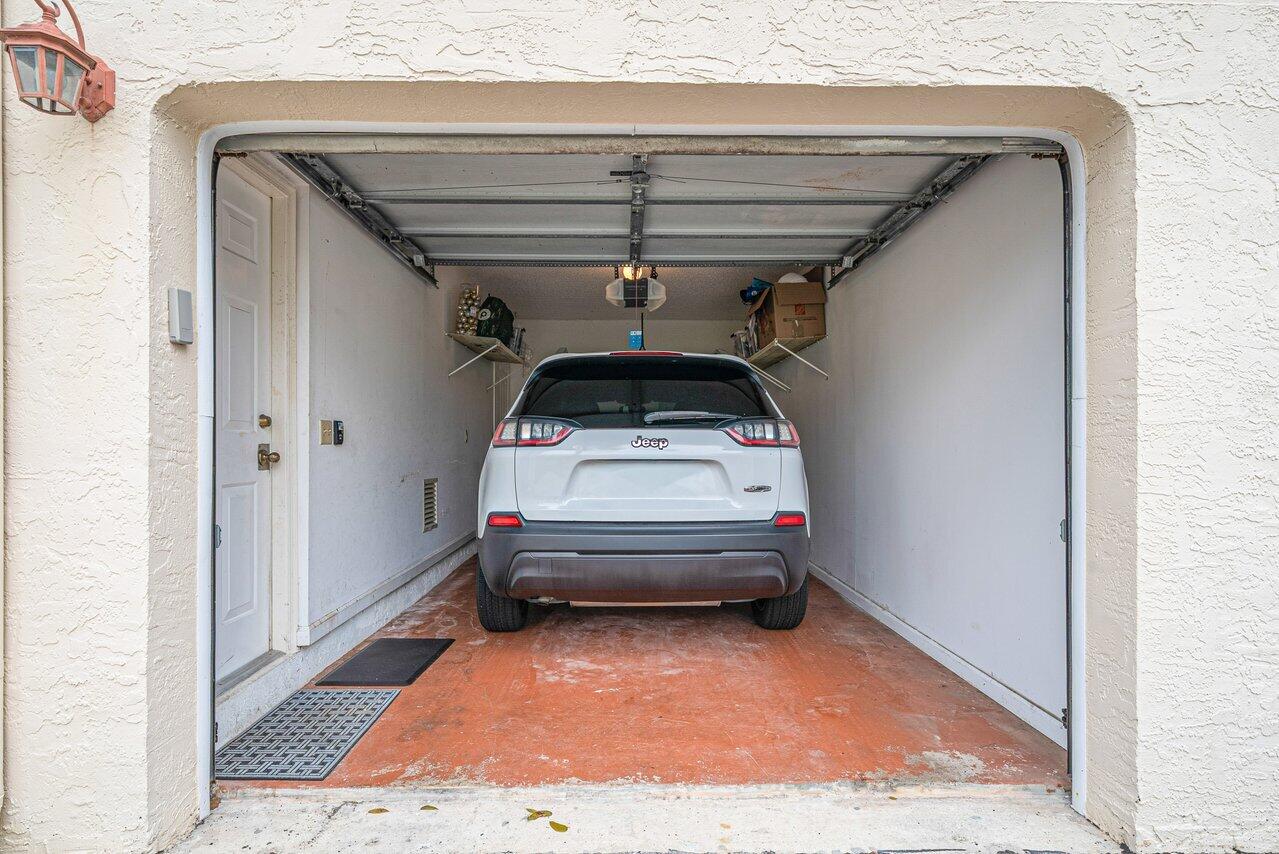 SOUTH LAKE CONDO - Residential