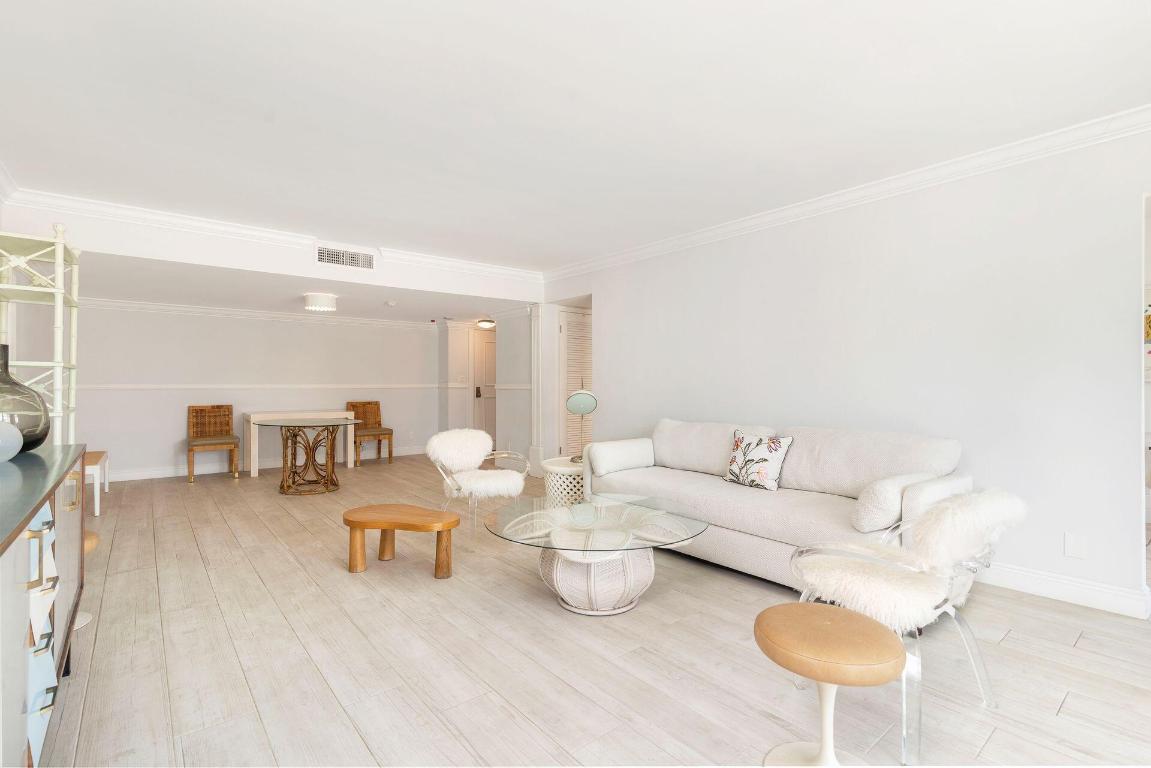 3800 Washington Road 208