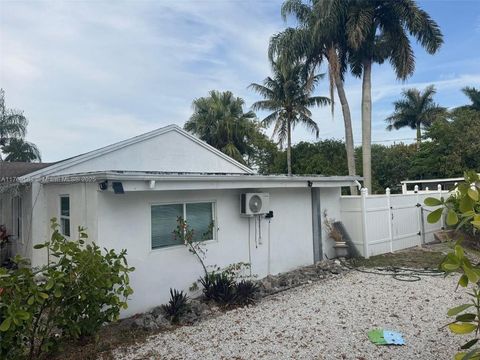 3918 Serubi Avenue Palm Springs FL 33461