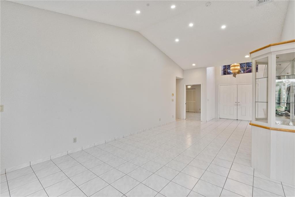 Bel Aire - Residential