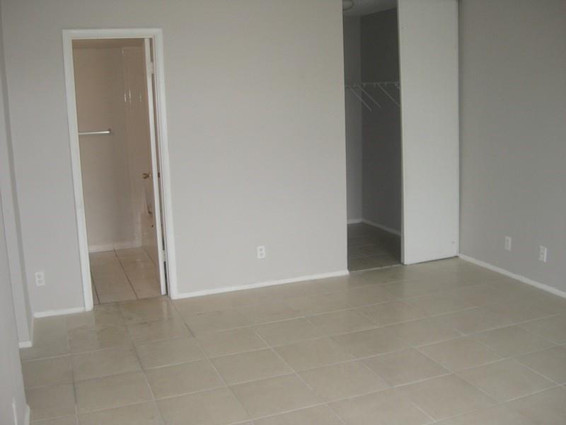 Newport Condominium - Residential Lease