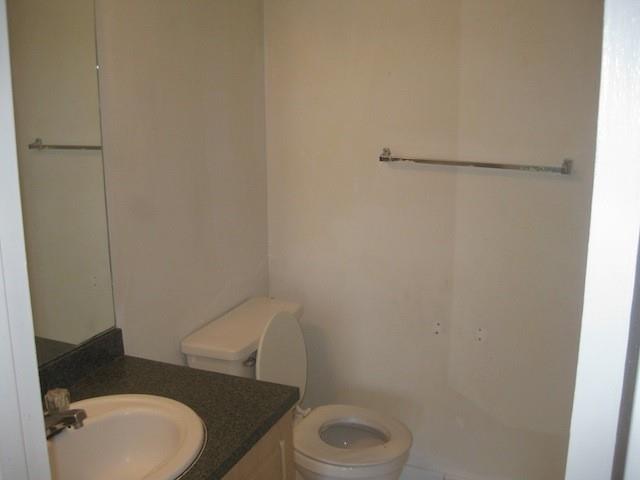 Newport Condominium - Residential Lease