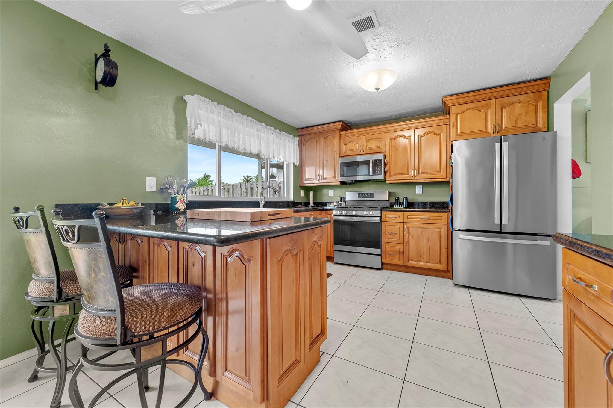 Sunrise Golf Village Sec - Residential