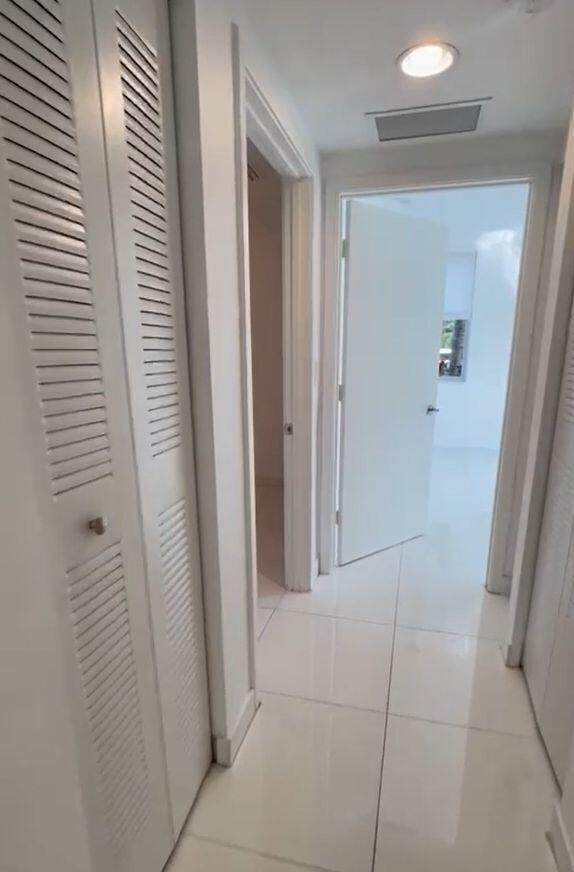 WEITZER AVENTURA PLACE CO - Residential
