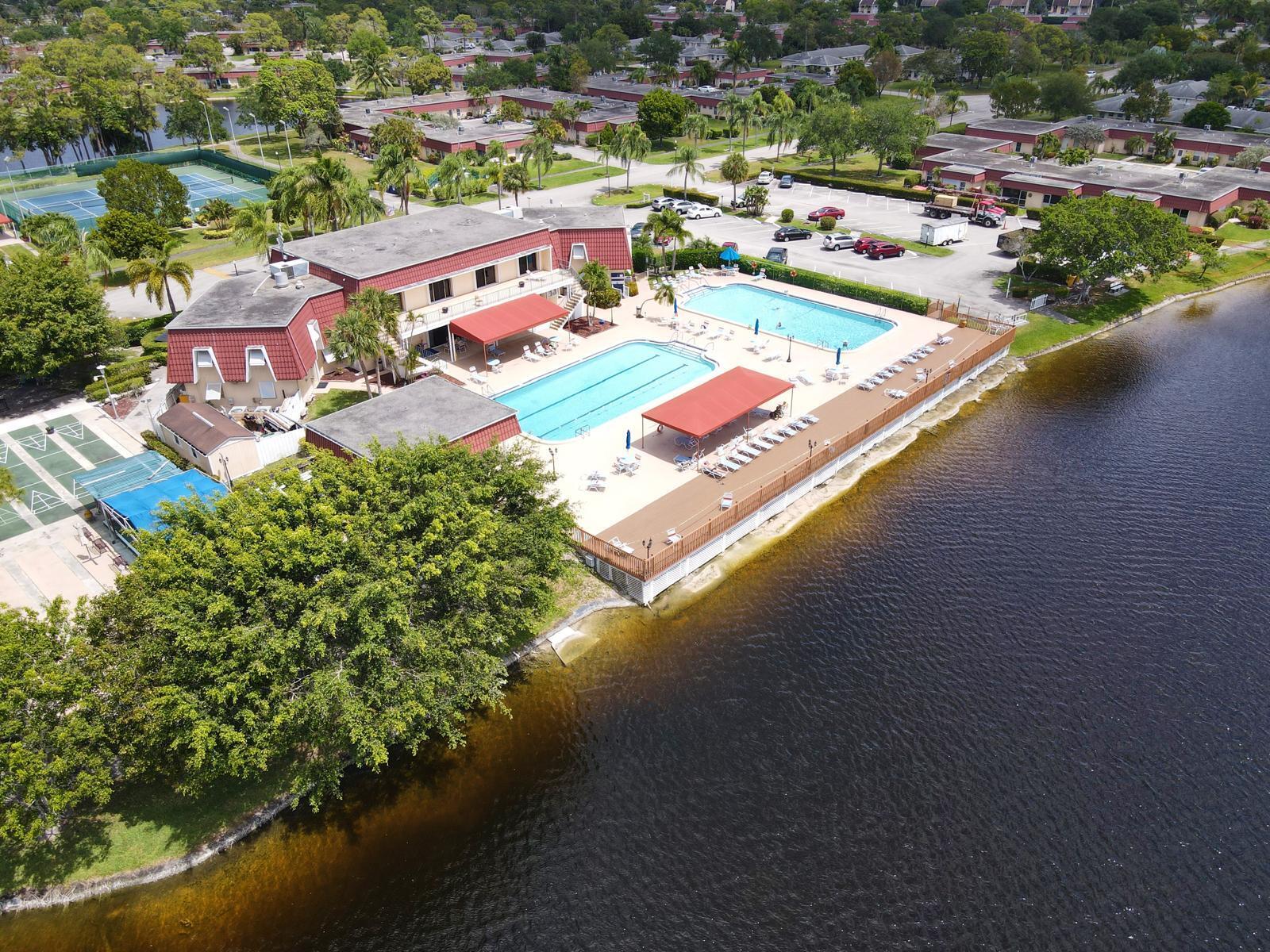 COVERED BRIDGE CONDO - Residential