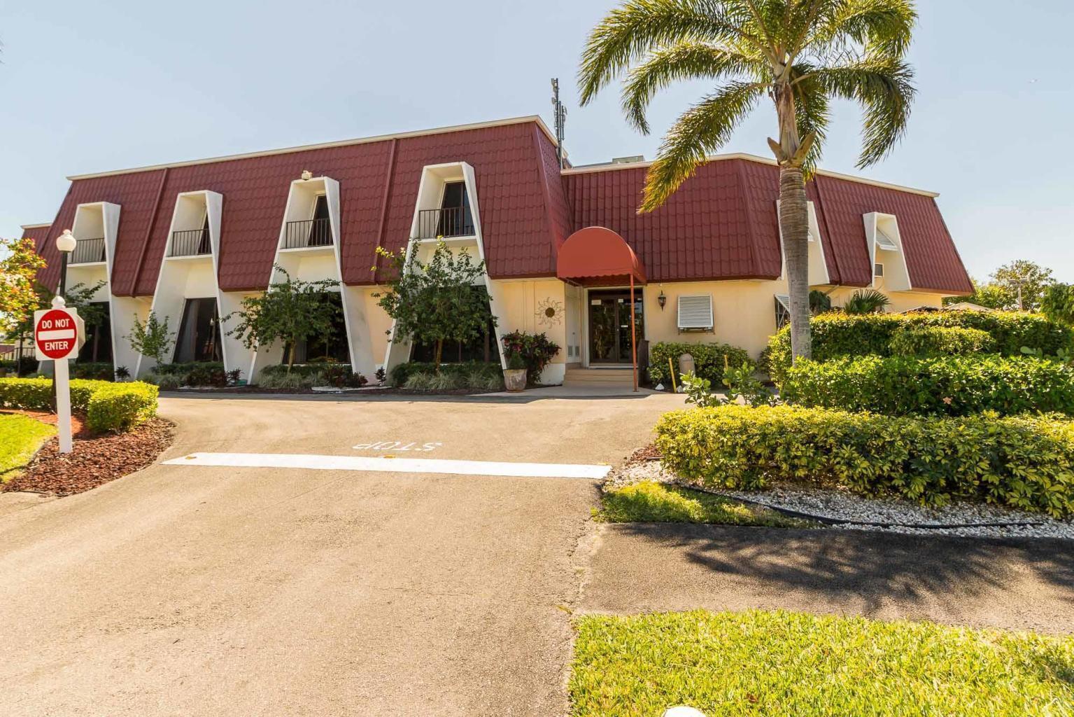 COVERED BRIDGE CONDO - Residential