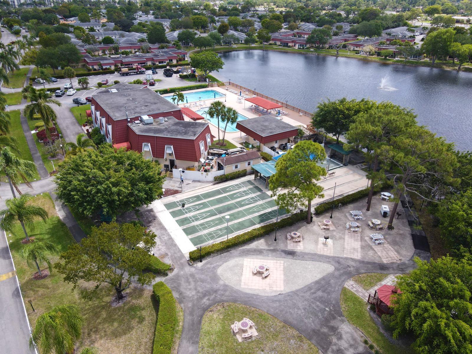 COVERED BRIDGE CONDO - Residential