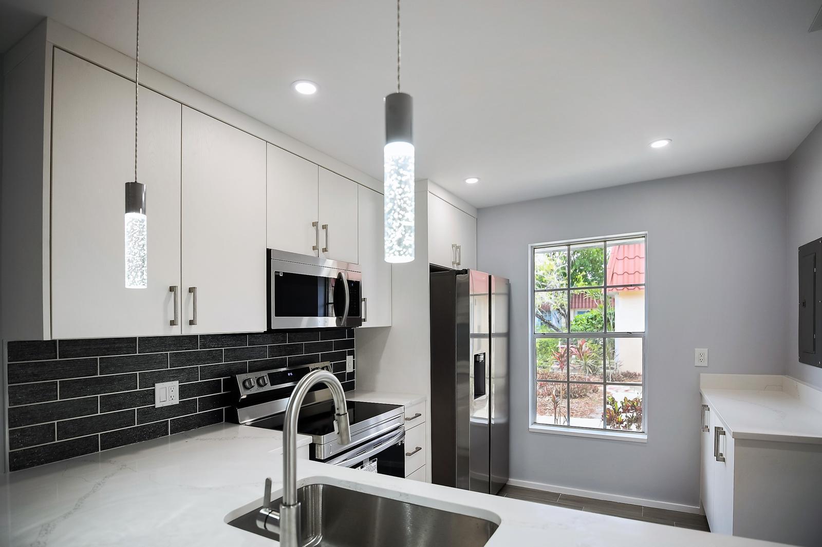 COVERED BRIDGE CONDO - Residential