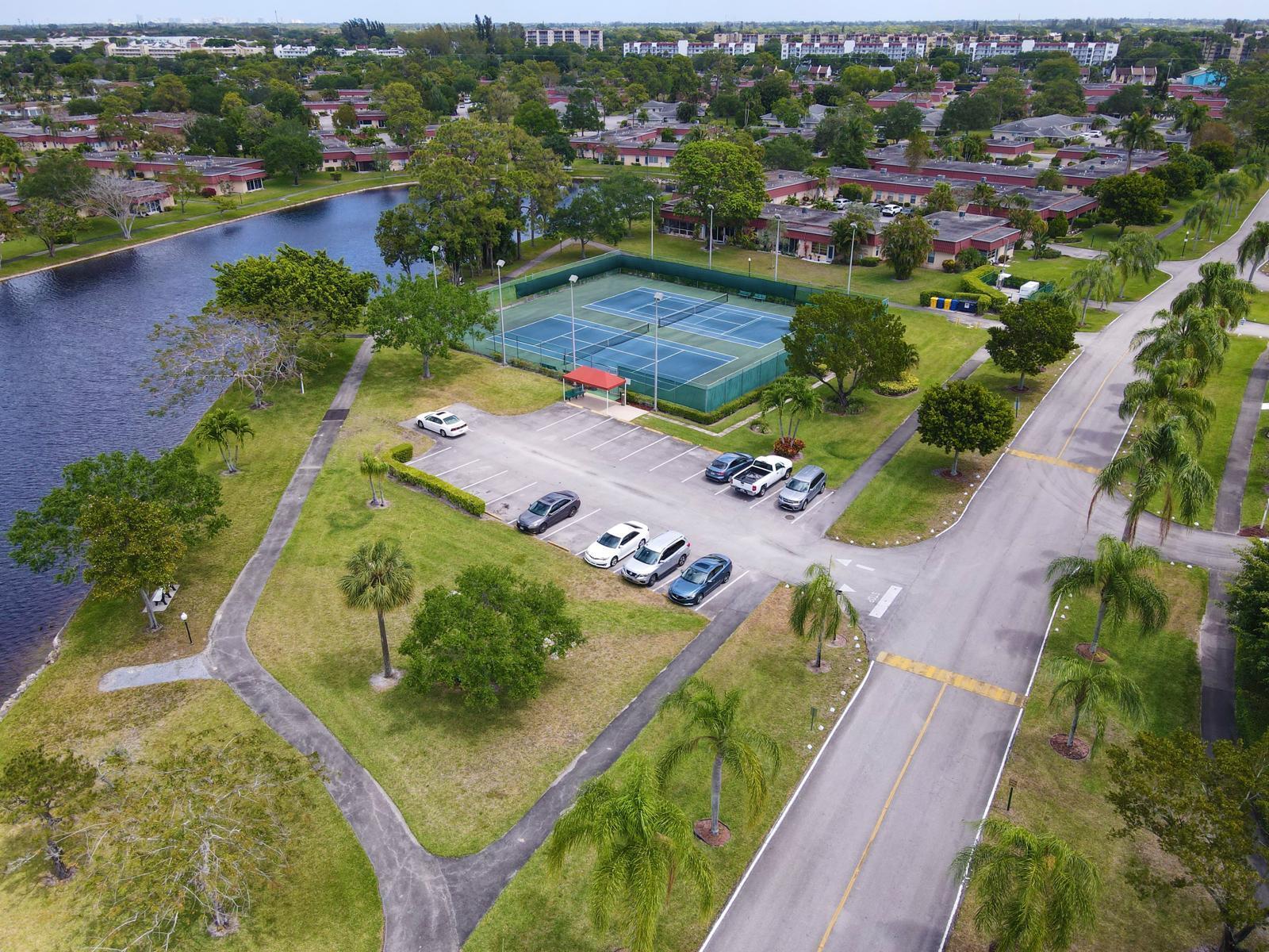 COVERED BRIDGE CONDO - Residential