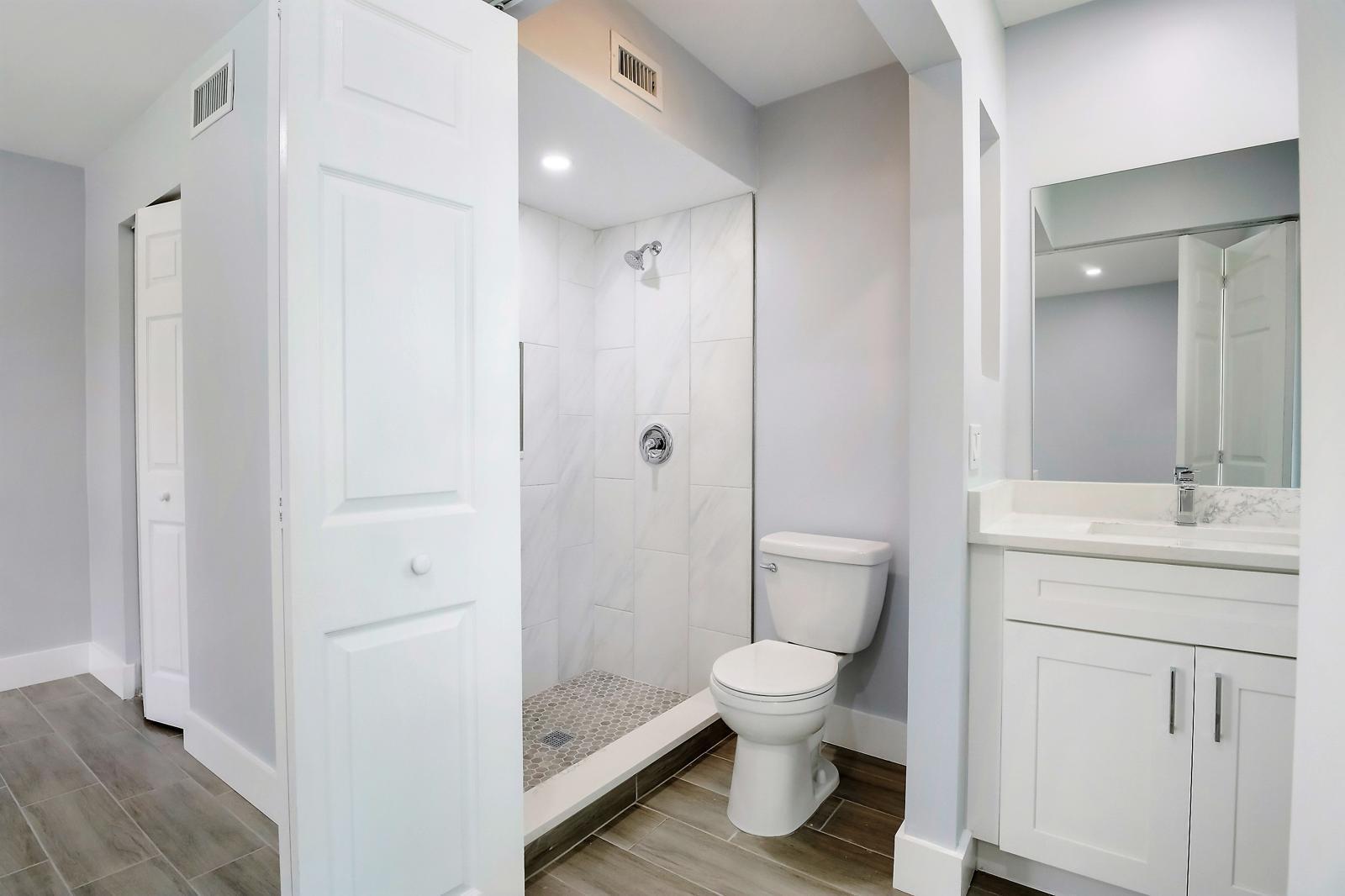 COVERED BRIDGE CONDO - Residential