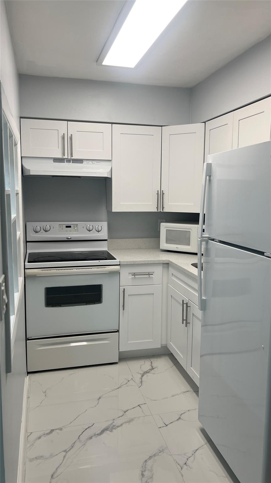 Feller Estates 72-35 B - Residential Lease