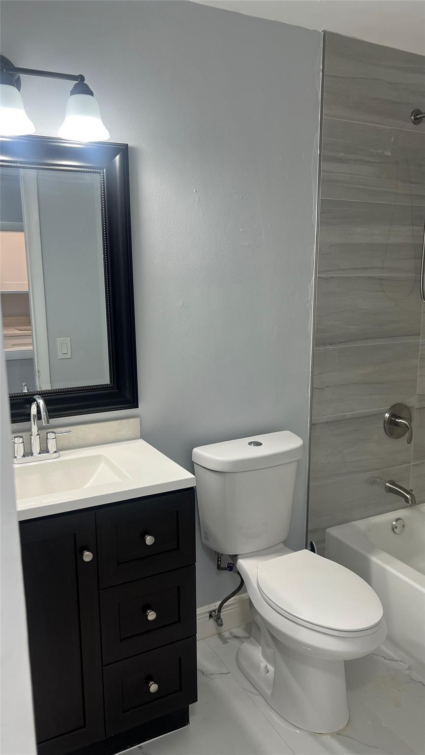 Feller Estates 72-35 B - Residential Lease