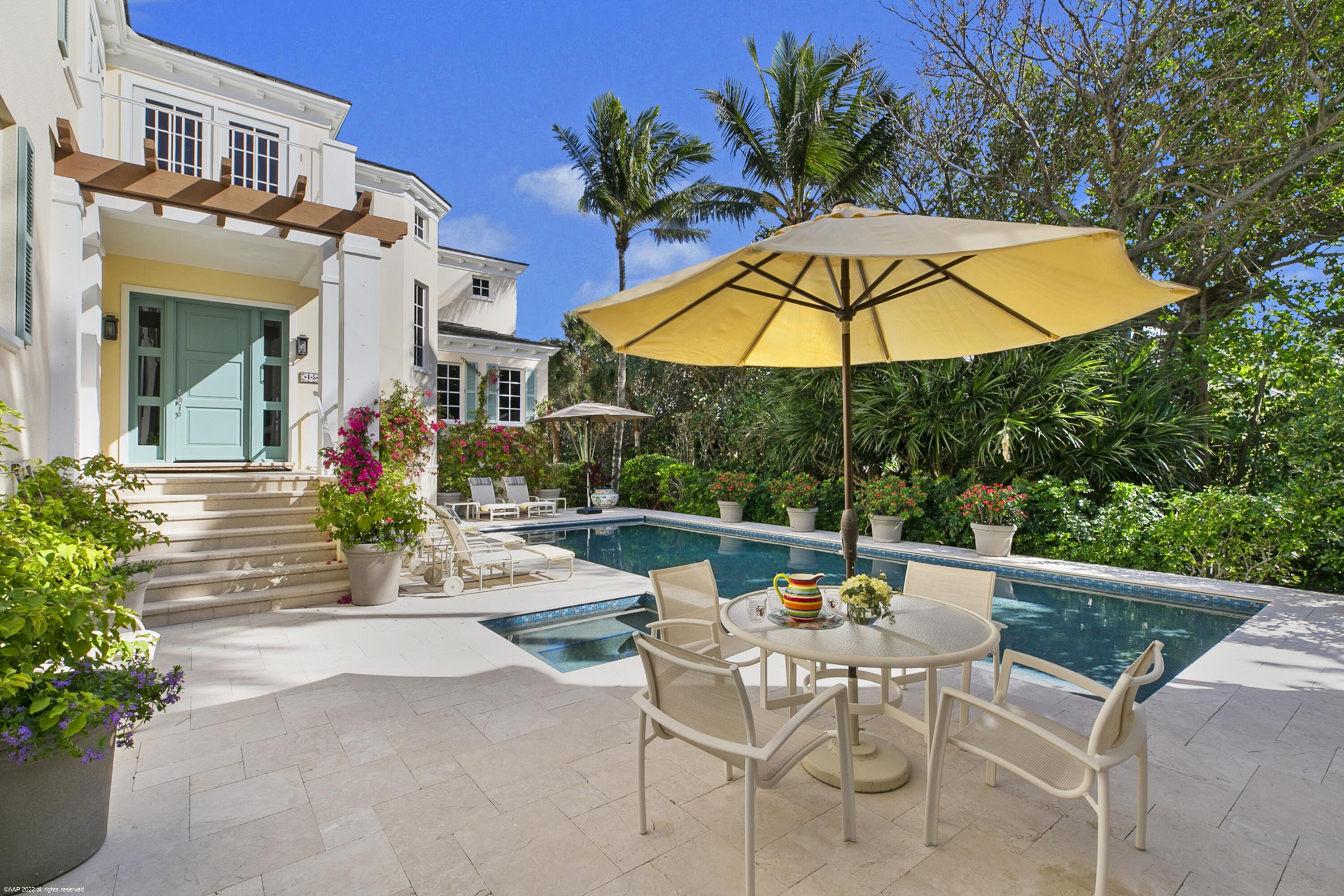 JUPITER ISLAND - Residential