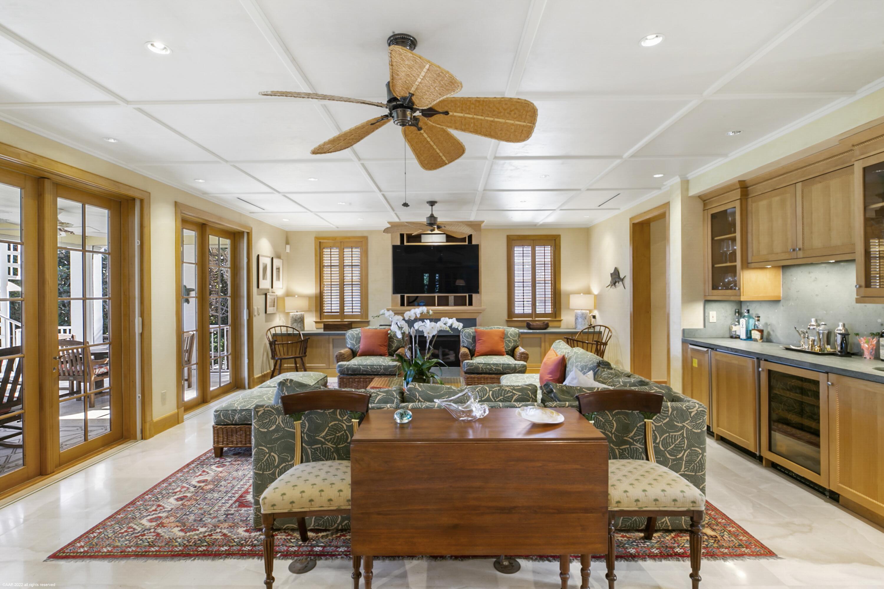 JUPITER ISLAND - Residential