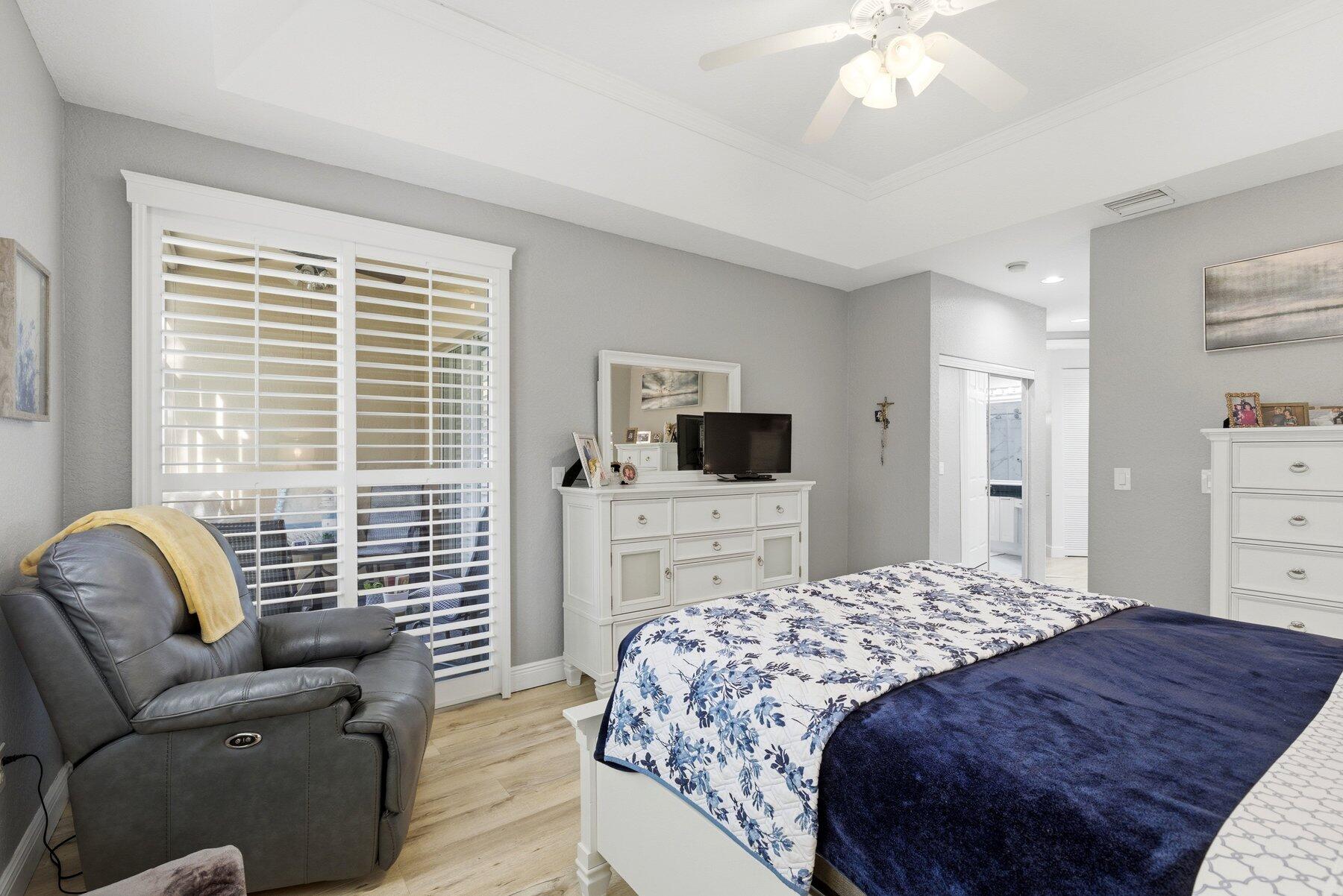 EXETER CONDOMINIUM - Residential