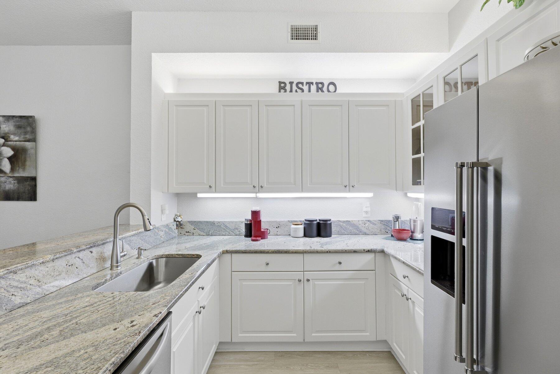 EXETER CONDOMINIUM - Residential