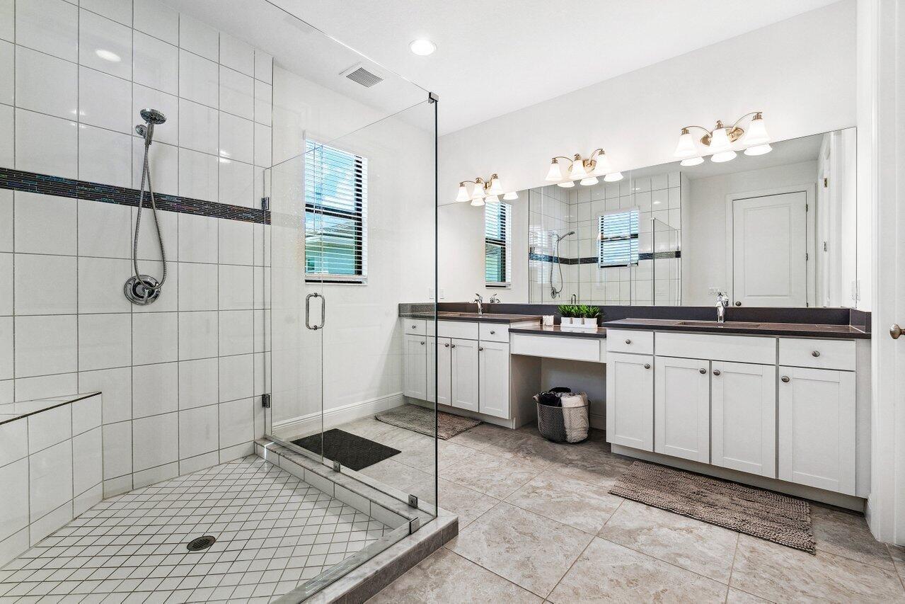 ALTON NEIGHBORHOOD - Residential