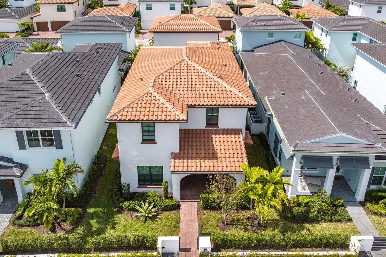 ALTON NEIGHBORHOOD - Residential